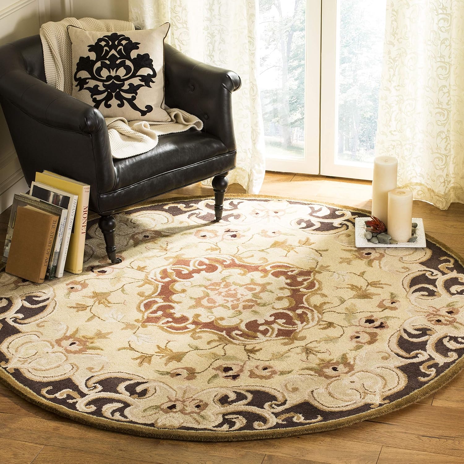 Export Quality Handmade Woollen Round Carpet – Timeless Floral Elegance
