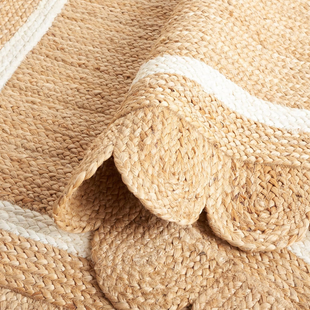 Scallop Edge Jute Rug