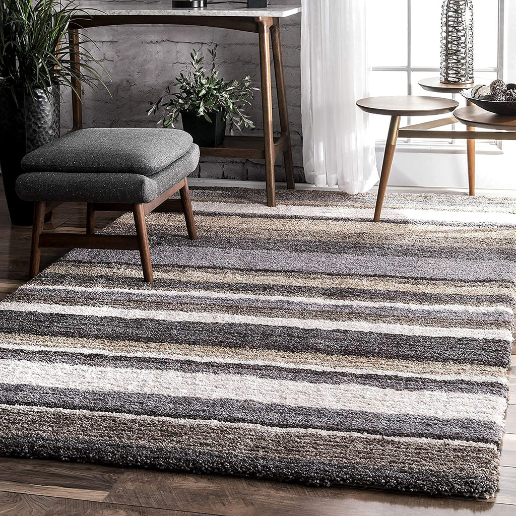 Grey & Beige Contemporary Living Room Carpet