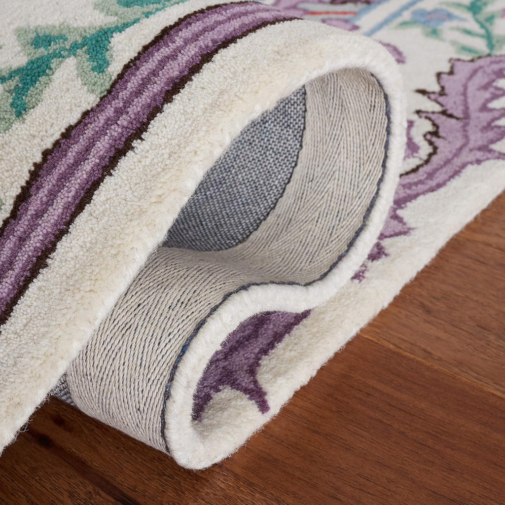 Sophisticated Floral Medallion Ivory Carpet