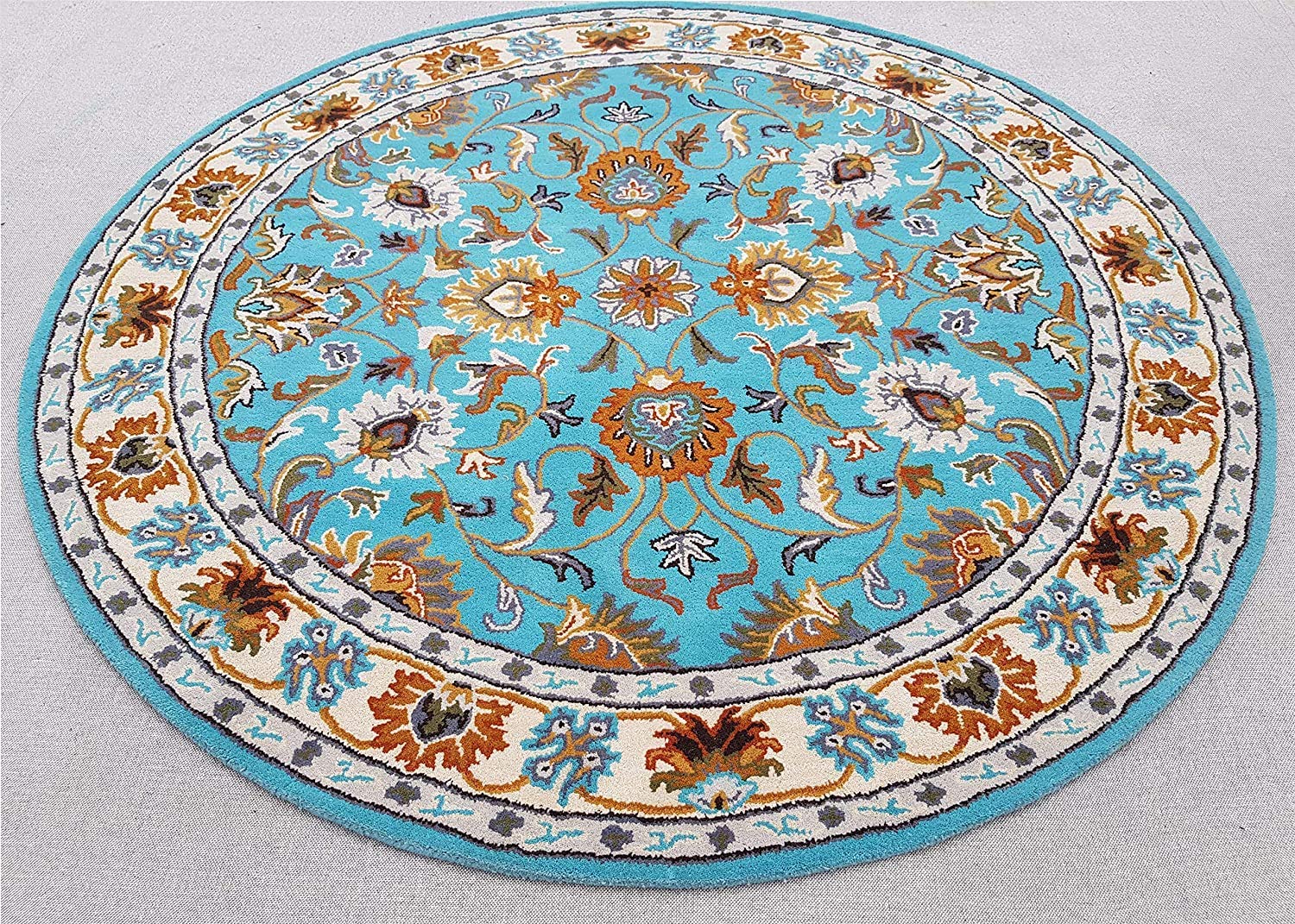 Export Quality Handmade Floral Woollen Round Carpet for Living Room