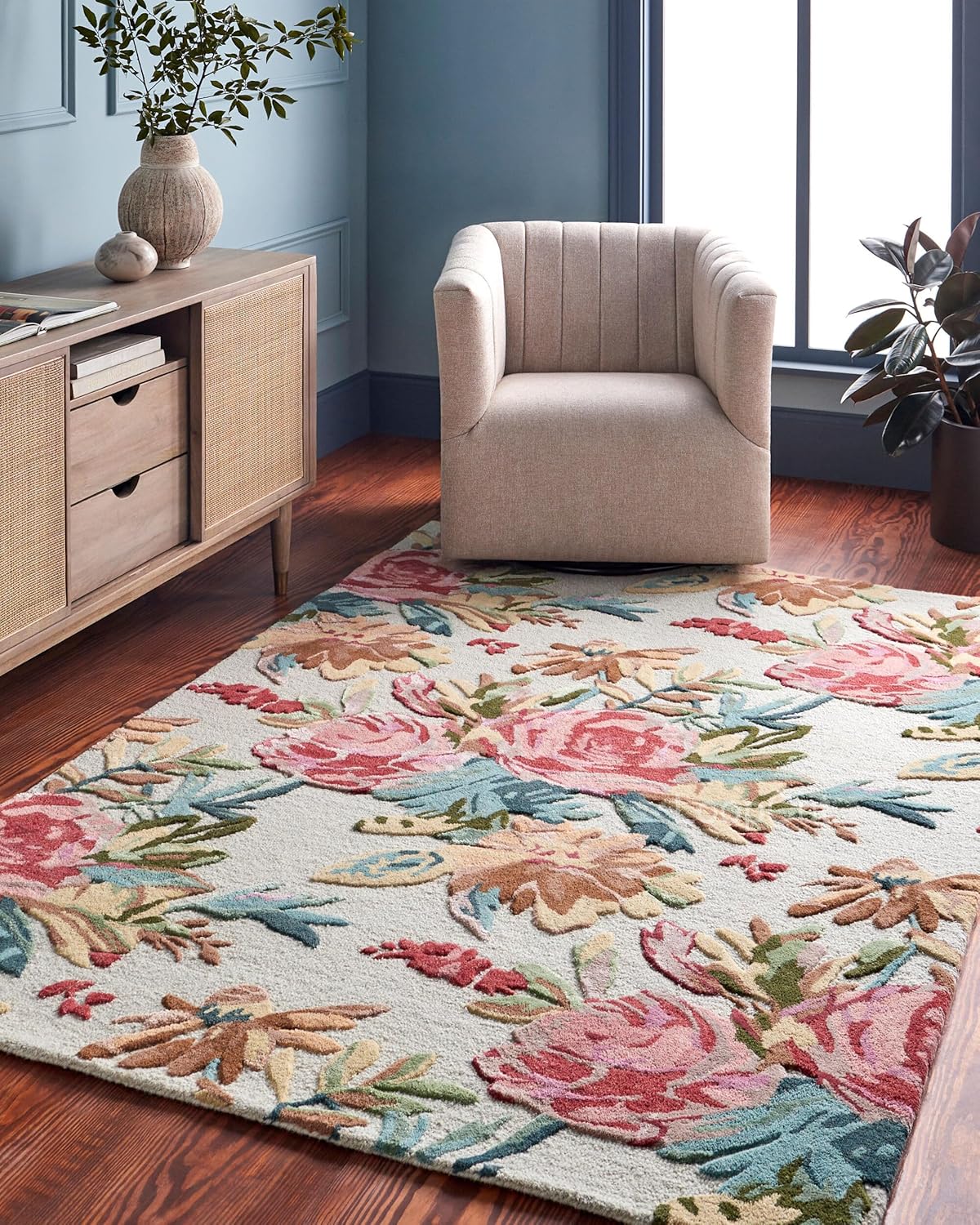 Handmade Colorful Roses Floral Wool Area Rug | Thick & Soft Carpet for Living, Bedroom & Kitchen Deco