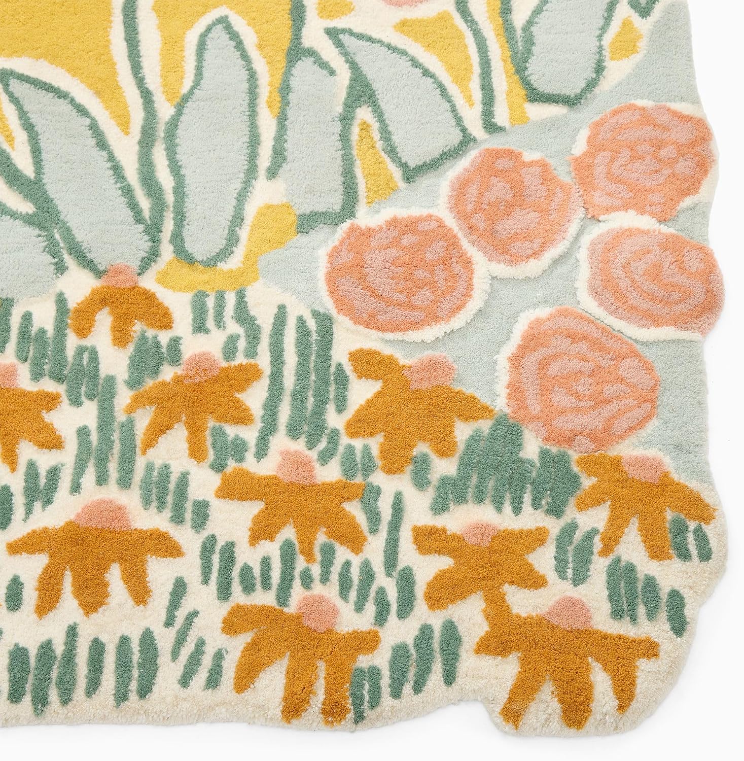 Scalloped Edge Botanical Impressionist Rug