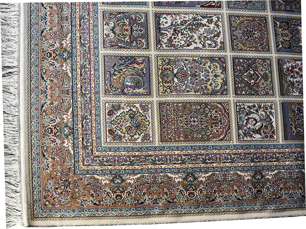 Unique Irani Grid Pattern Carpet with Subtle Classic Detailing