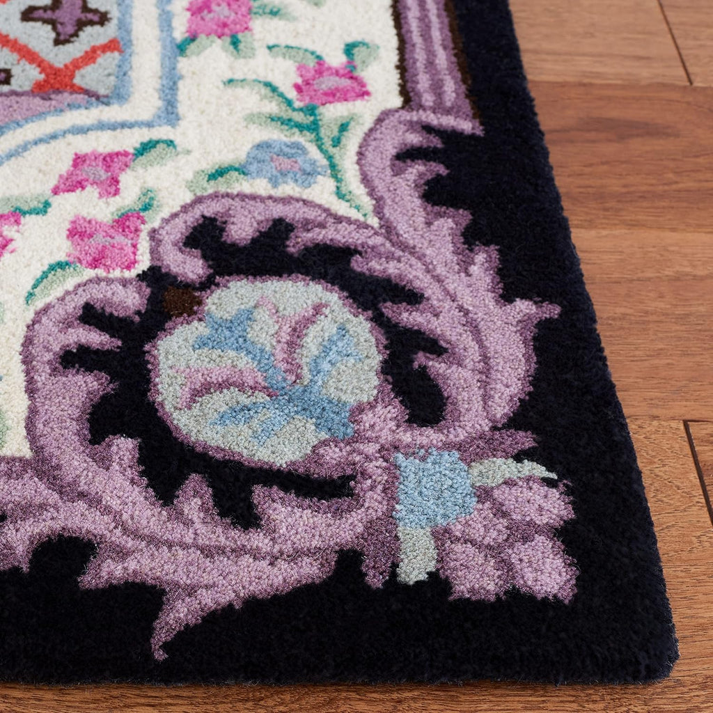 Vintage Isfahan Pattern Persian Carpet
