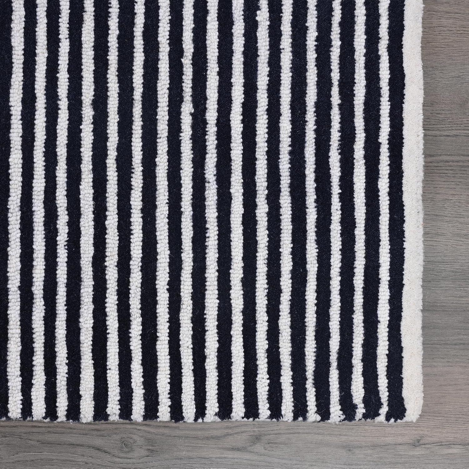 Black Eclipse Path Contemporary Rug