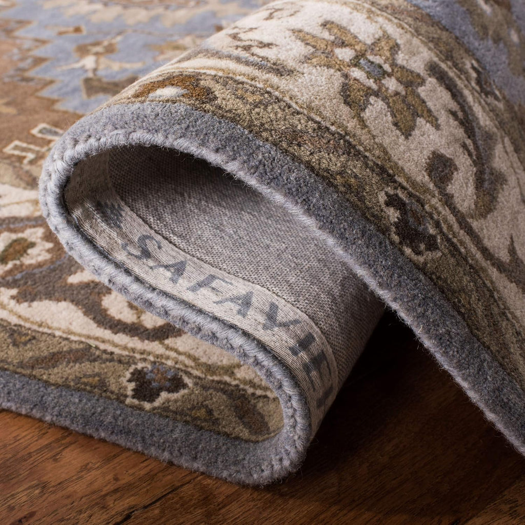 Luxury Living Room Heriz Carpet