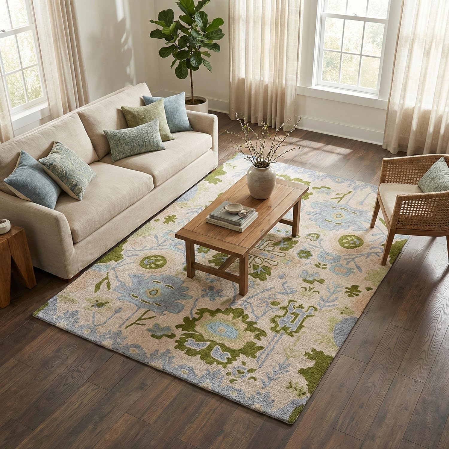 Ivory & Green Artistic Floral Area Rug