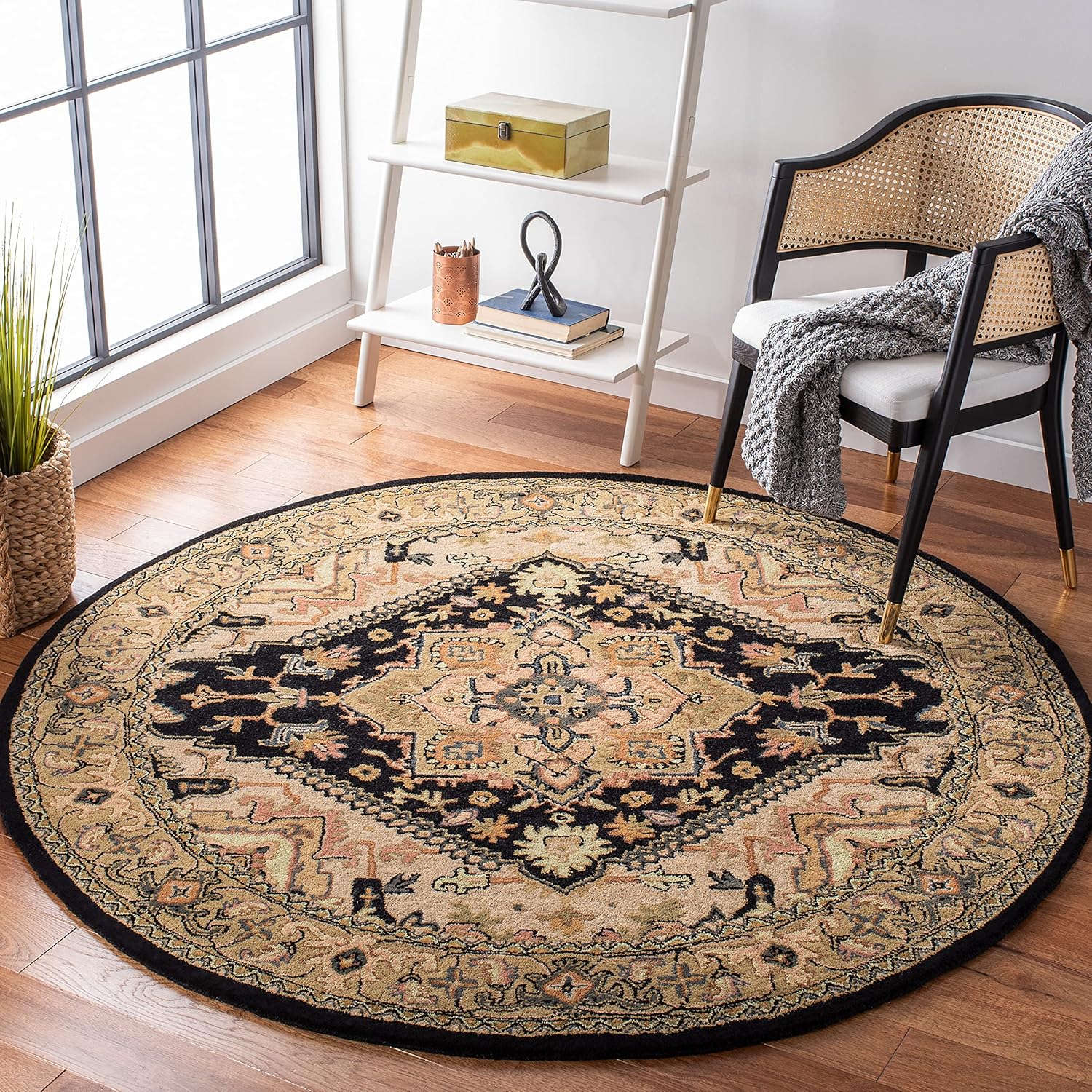 Export Quality Handmade Woollen Round Carpet – Timeless Floral Elegance