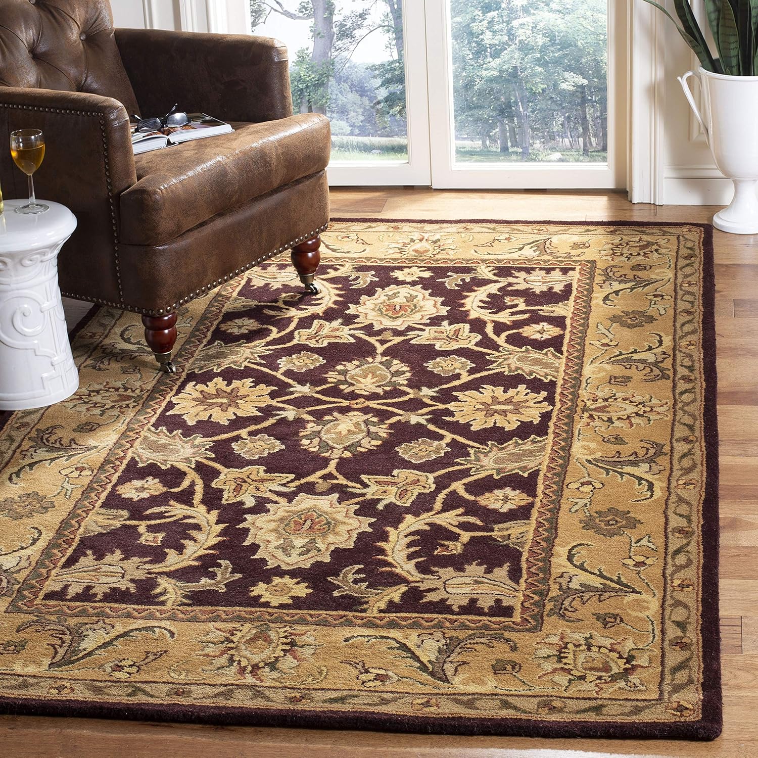 Classic Brown Persian Floral Pattern Area Rug