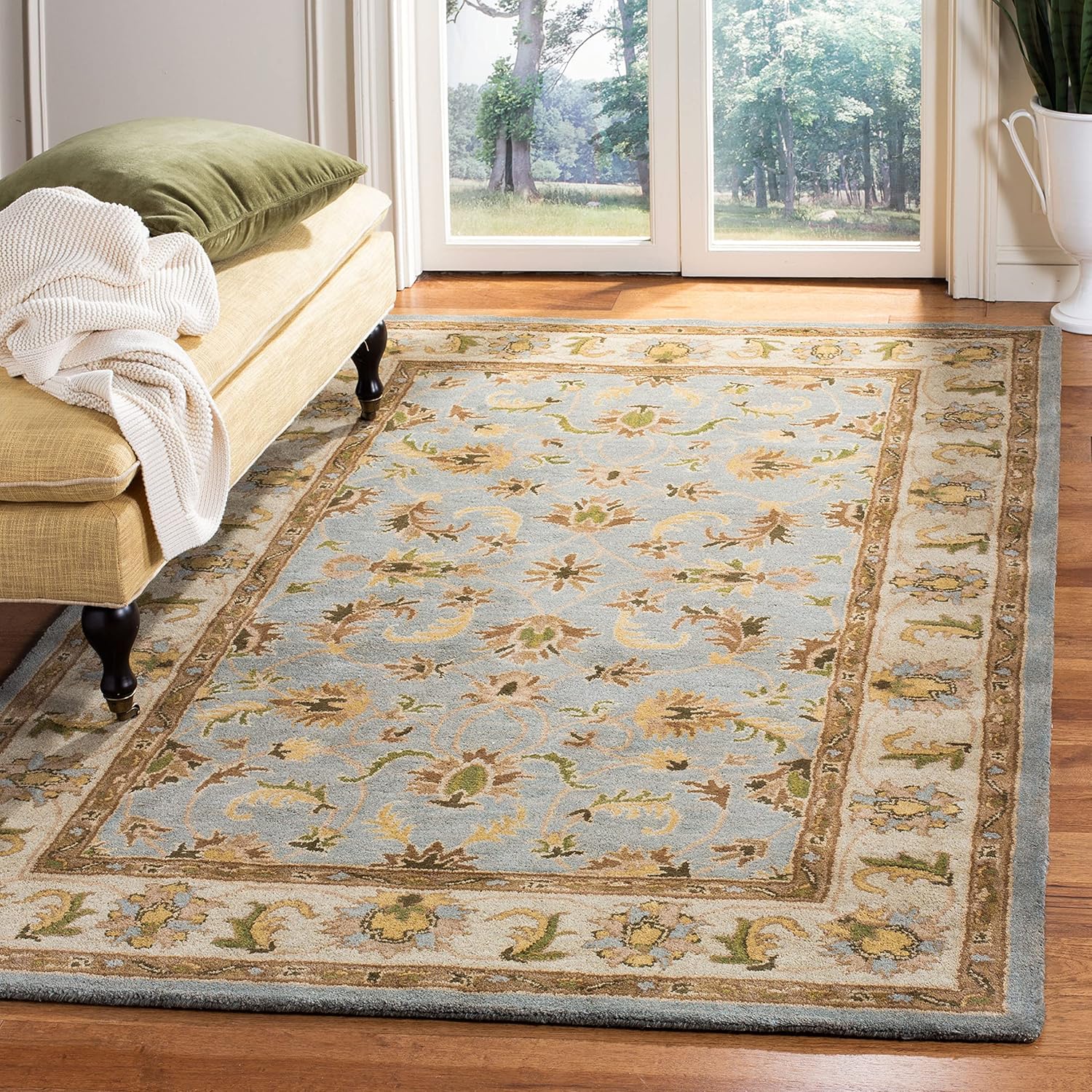 Traditional New Zealand Wool Floral Area Rug