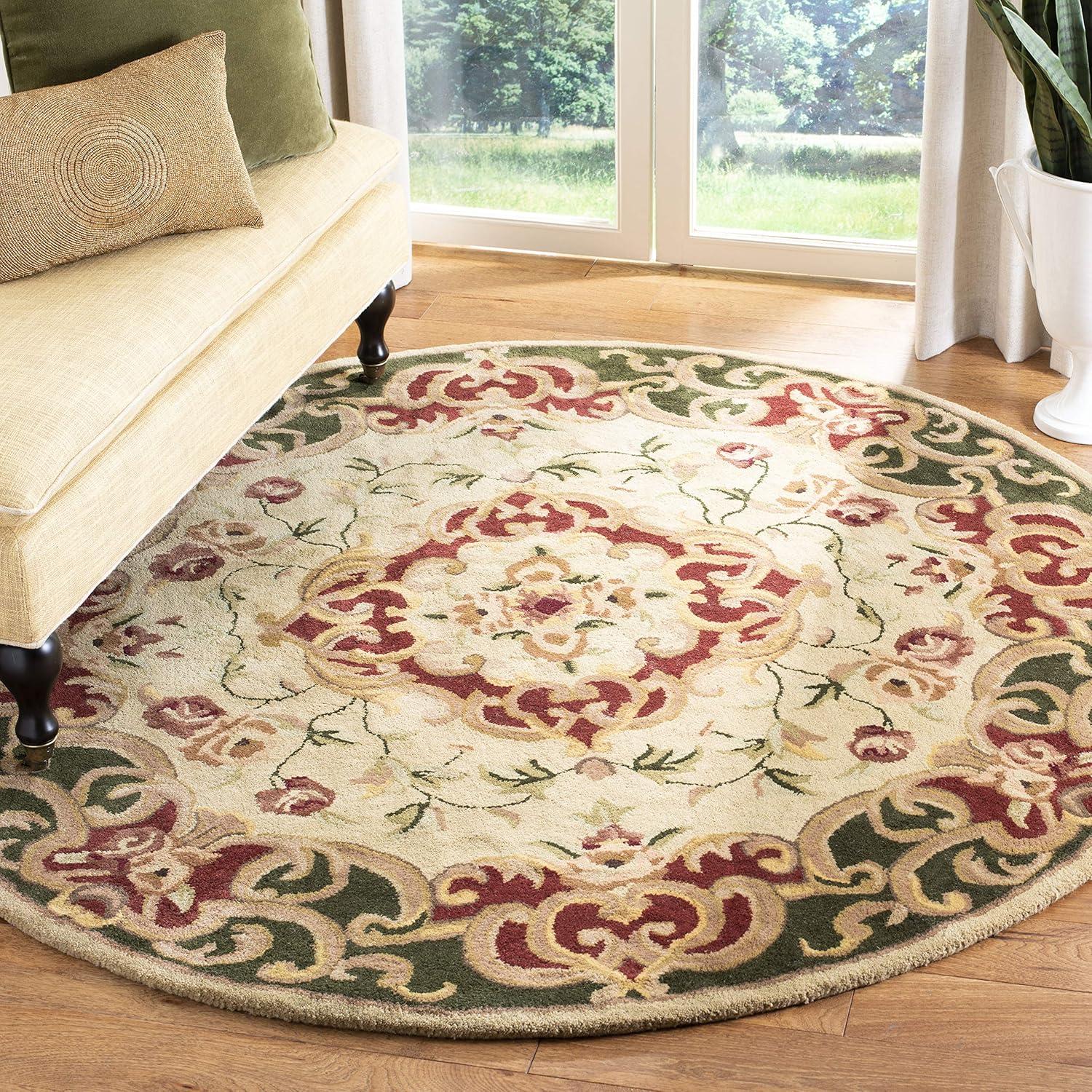 Export Quality Handmade Woollen Round Carpet – Timeless Floral Elegance