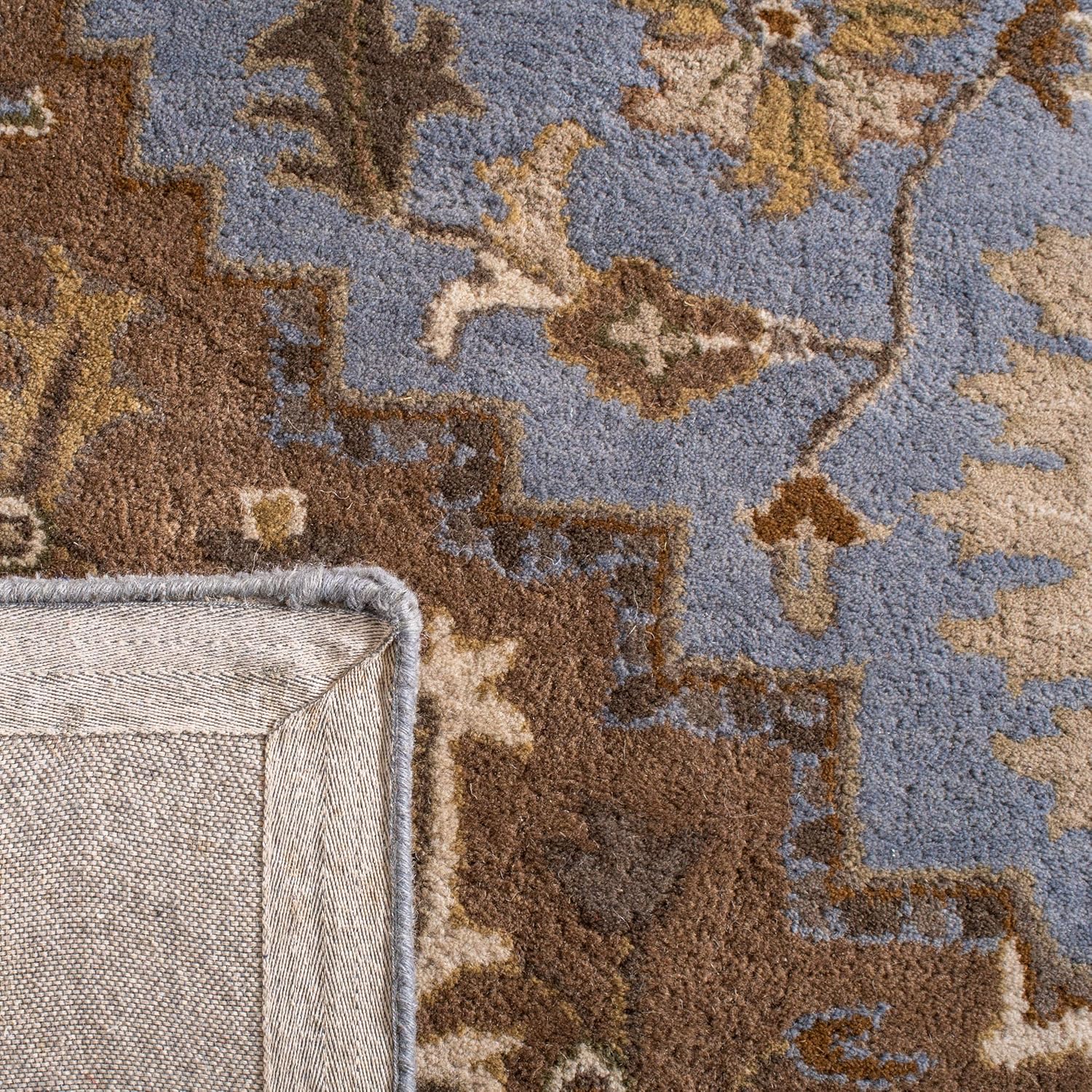 Luxury Living Room Heriz Carpet