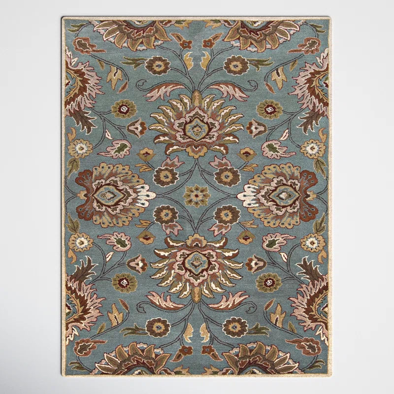 Traditional Floral Wool Rug