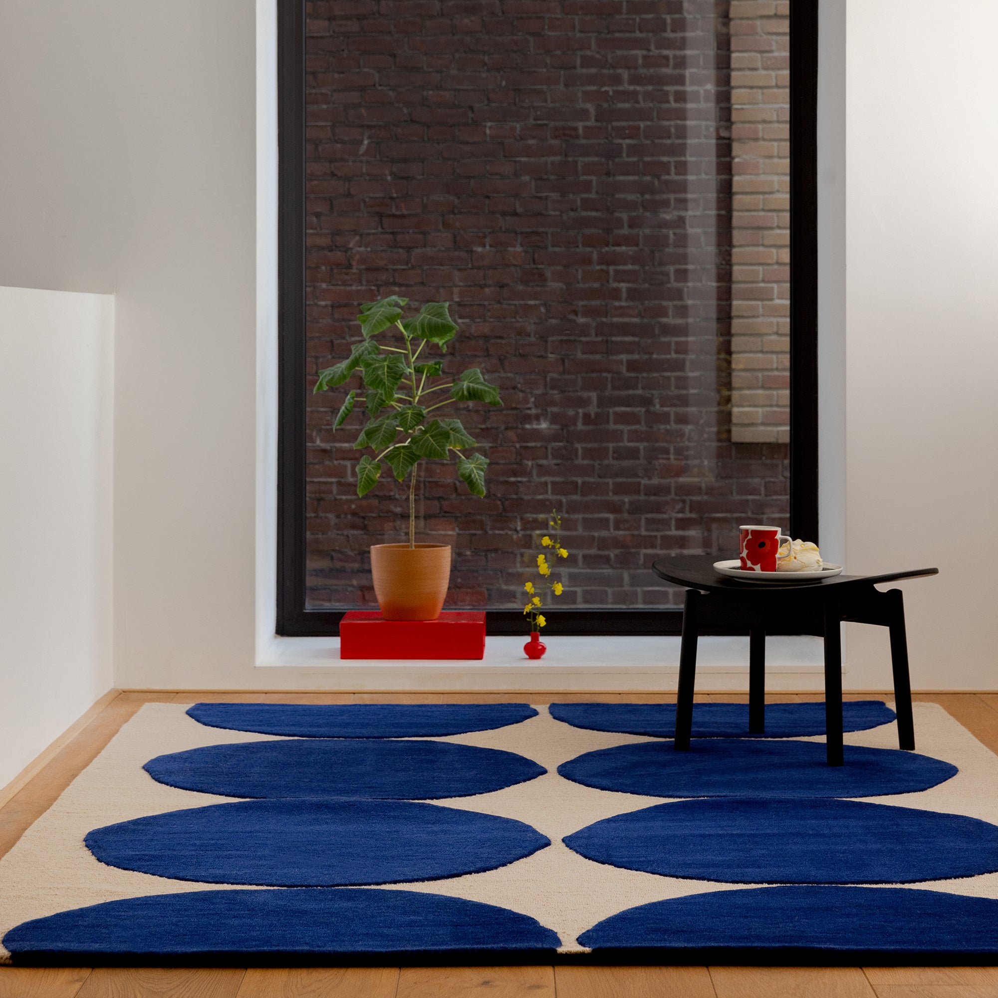 Contemporary Cobalt Shape Handmade Rug