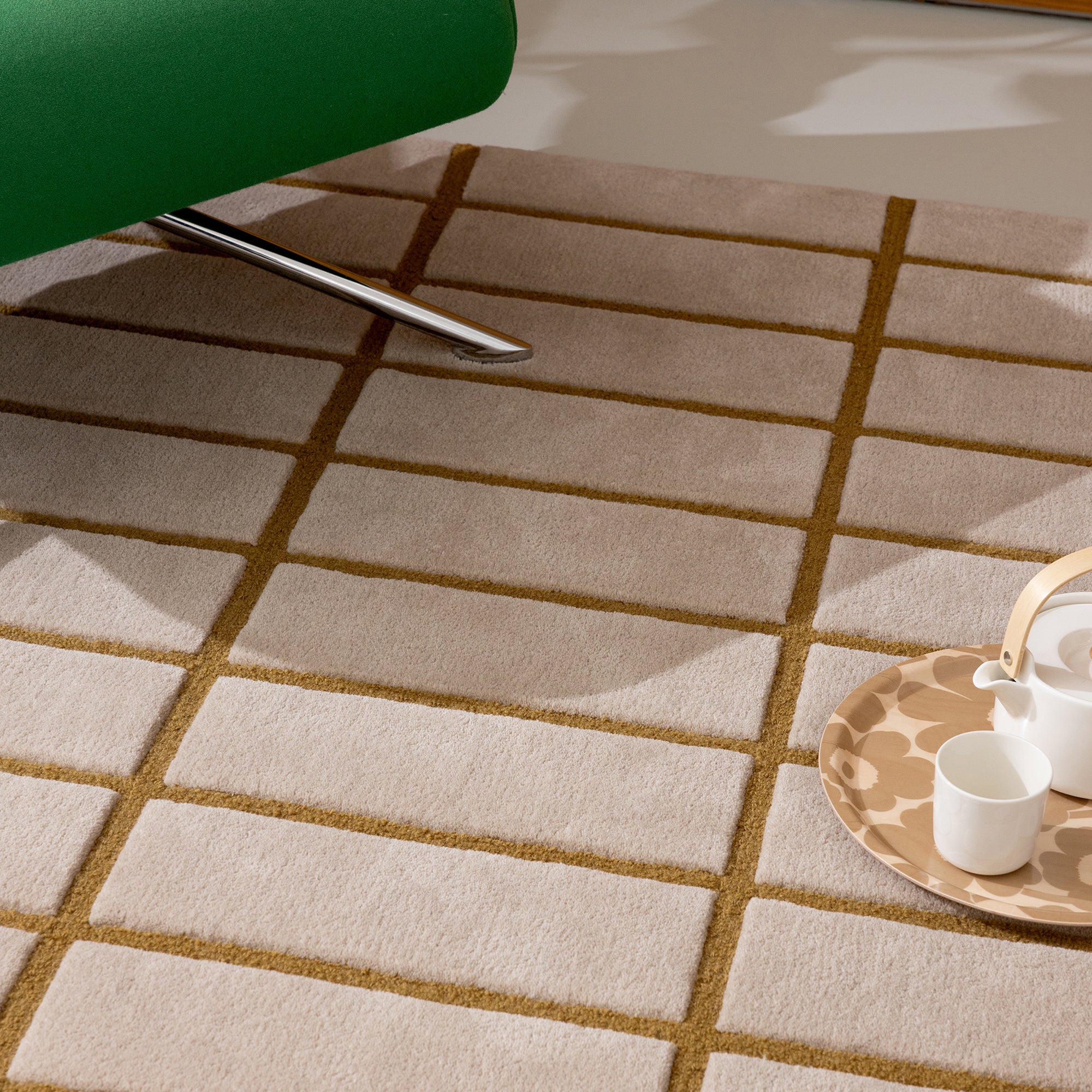 Luxury Bronze Line Handmade Wool Carpet