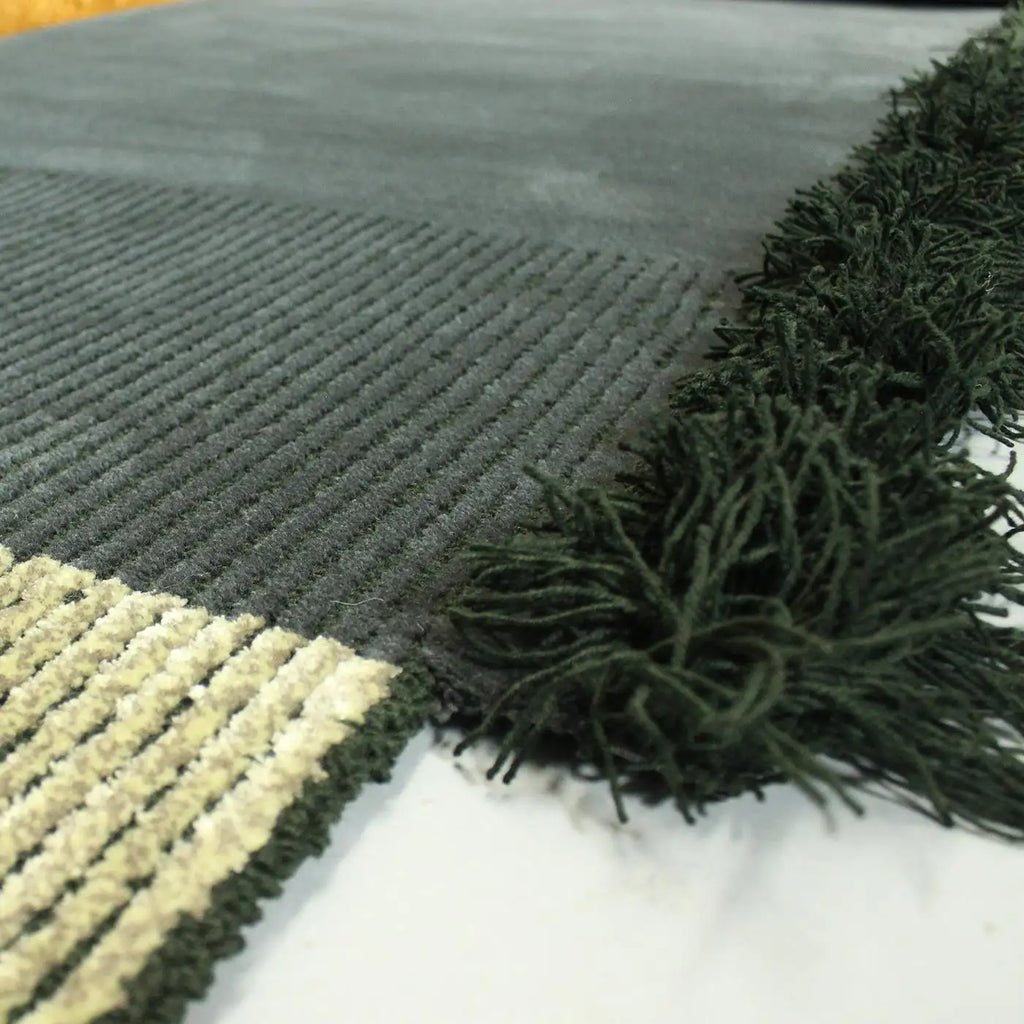 Irregular Geometric Handmade Tufted Carpet