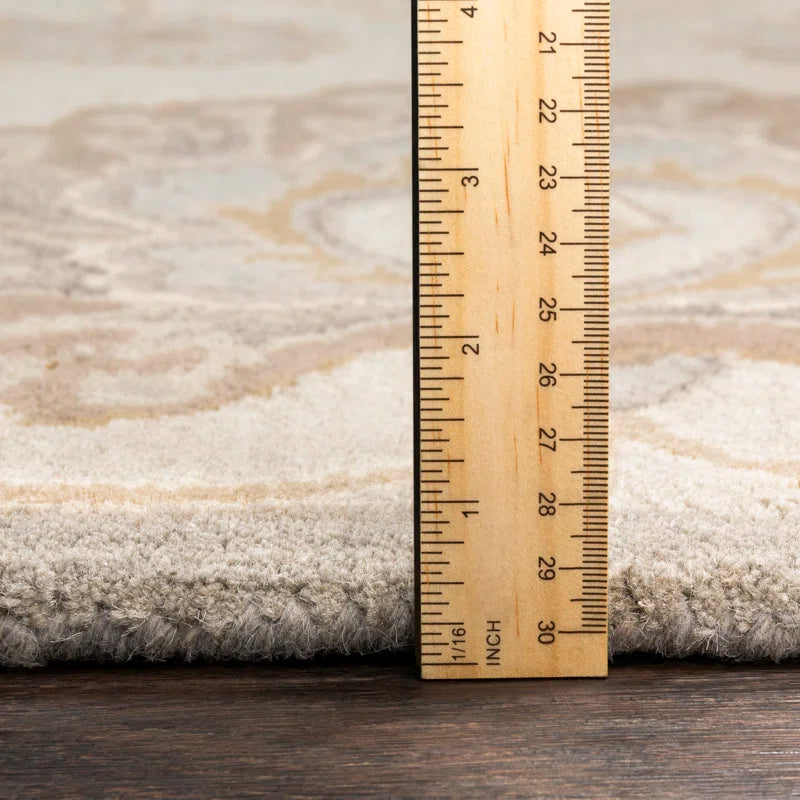 Classic Beige Floral Rug