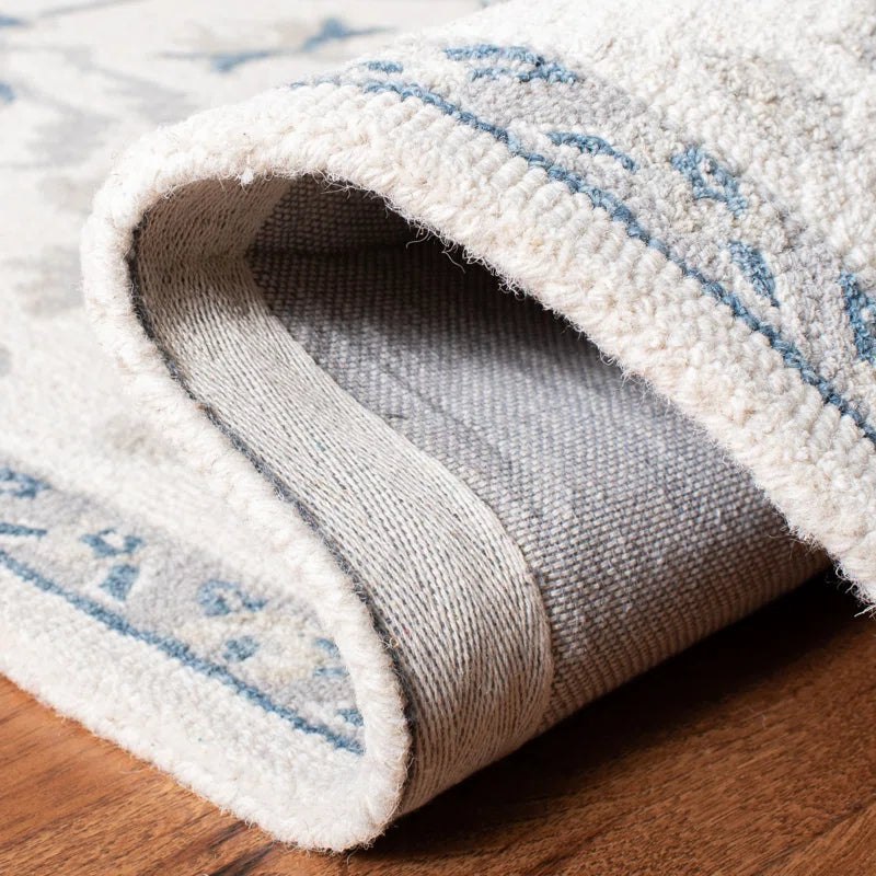 Refined Hand-Tufted Wool Rug