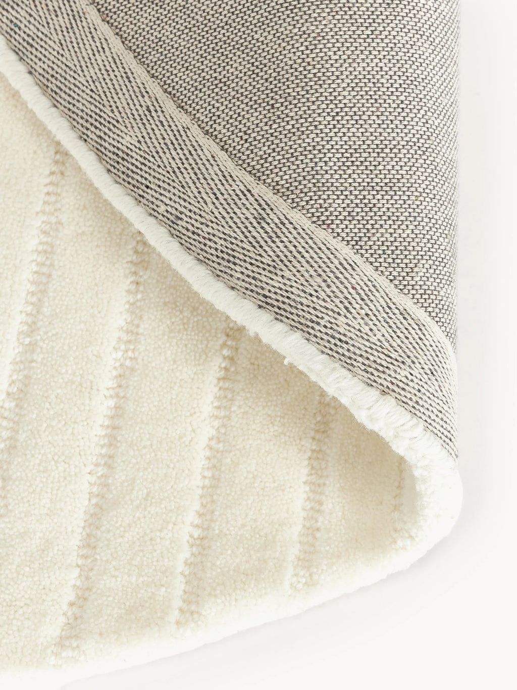 Ivory Modern Line Design Round Carpet
