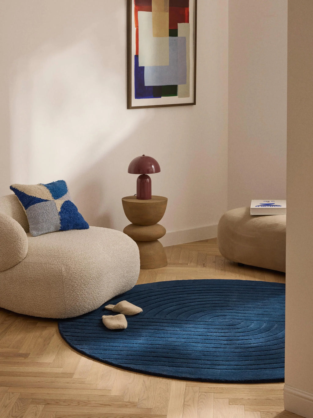 Navy Blue Modern Circle Design Round Carpet