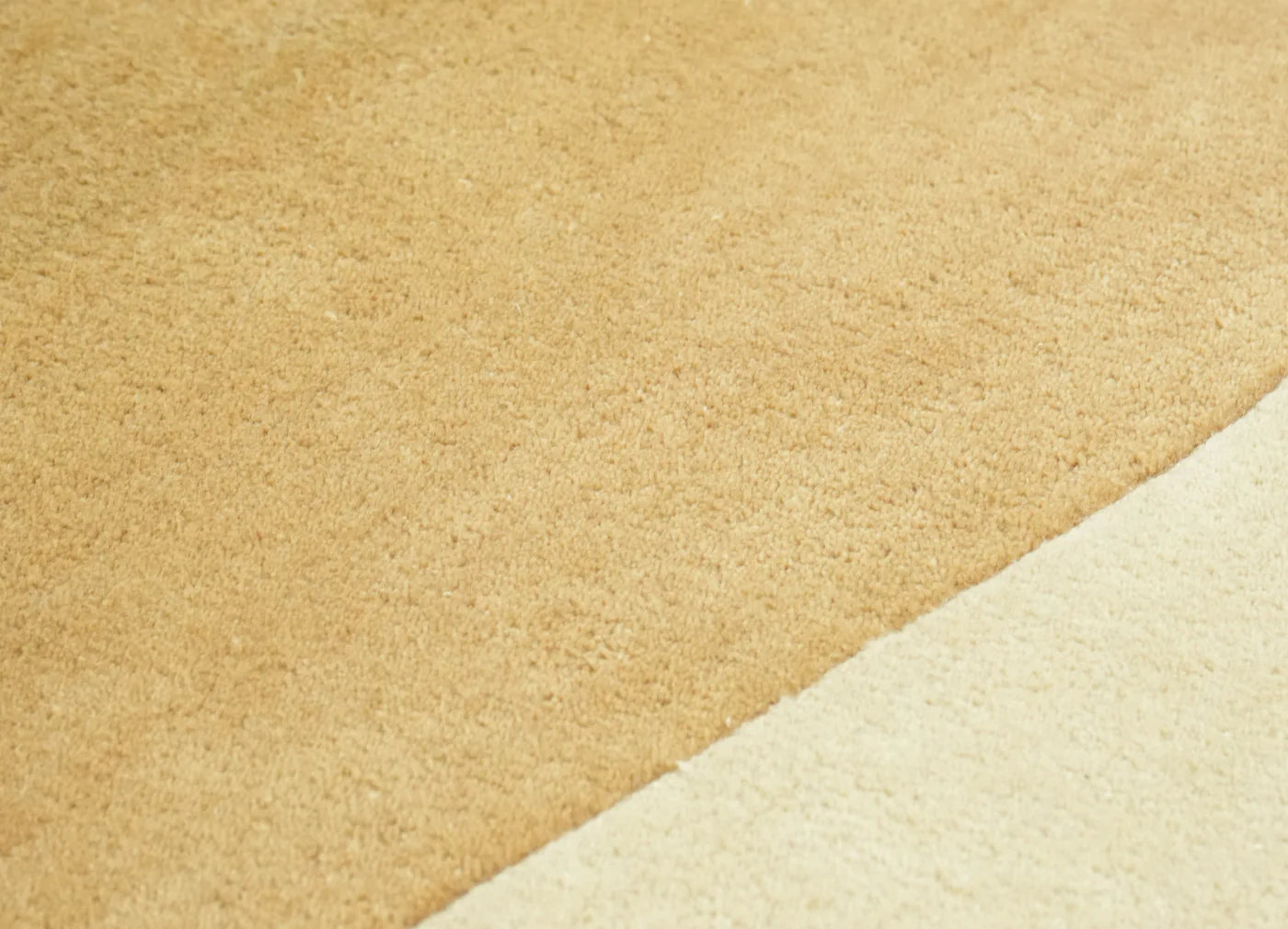 Ivory Dune Abstract Handcrafted Rug