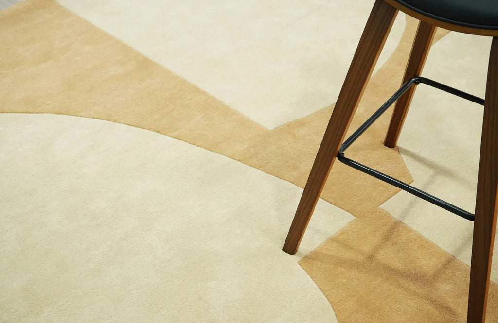 Ivory Dune Abstract Handcrafted Rug