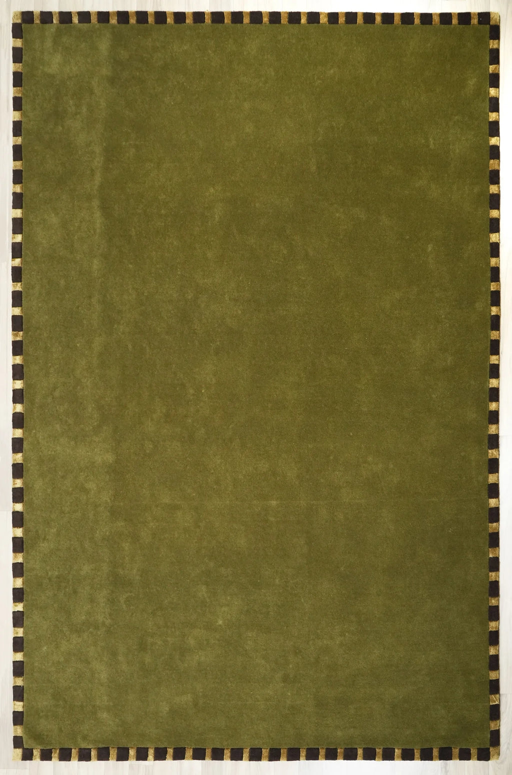 Olive Velvet Border Hand Tufted Rug