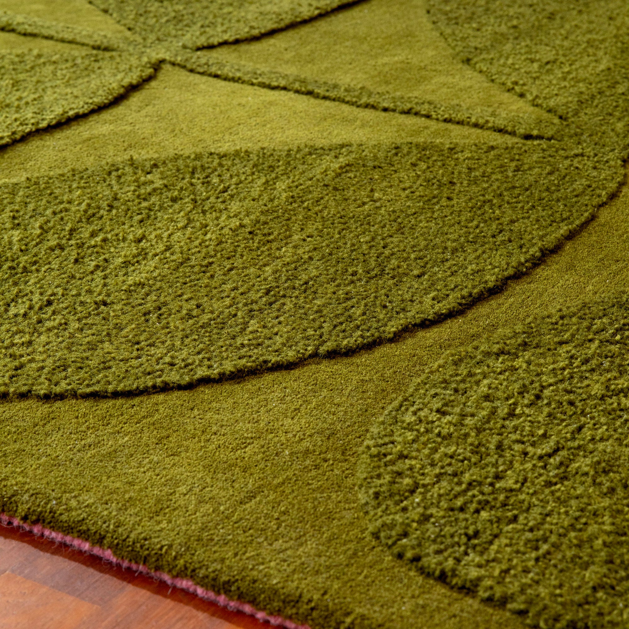 Olive Leaf Pattern Hand Tufted Wool Rug