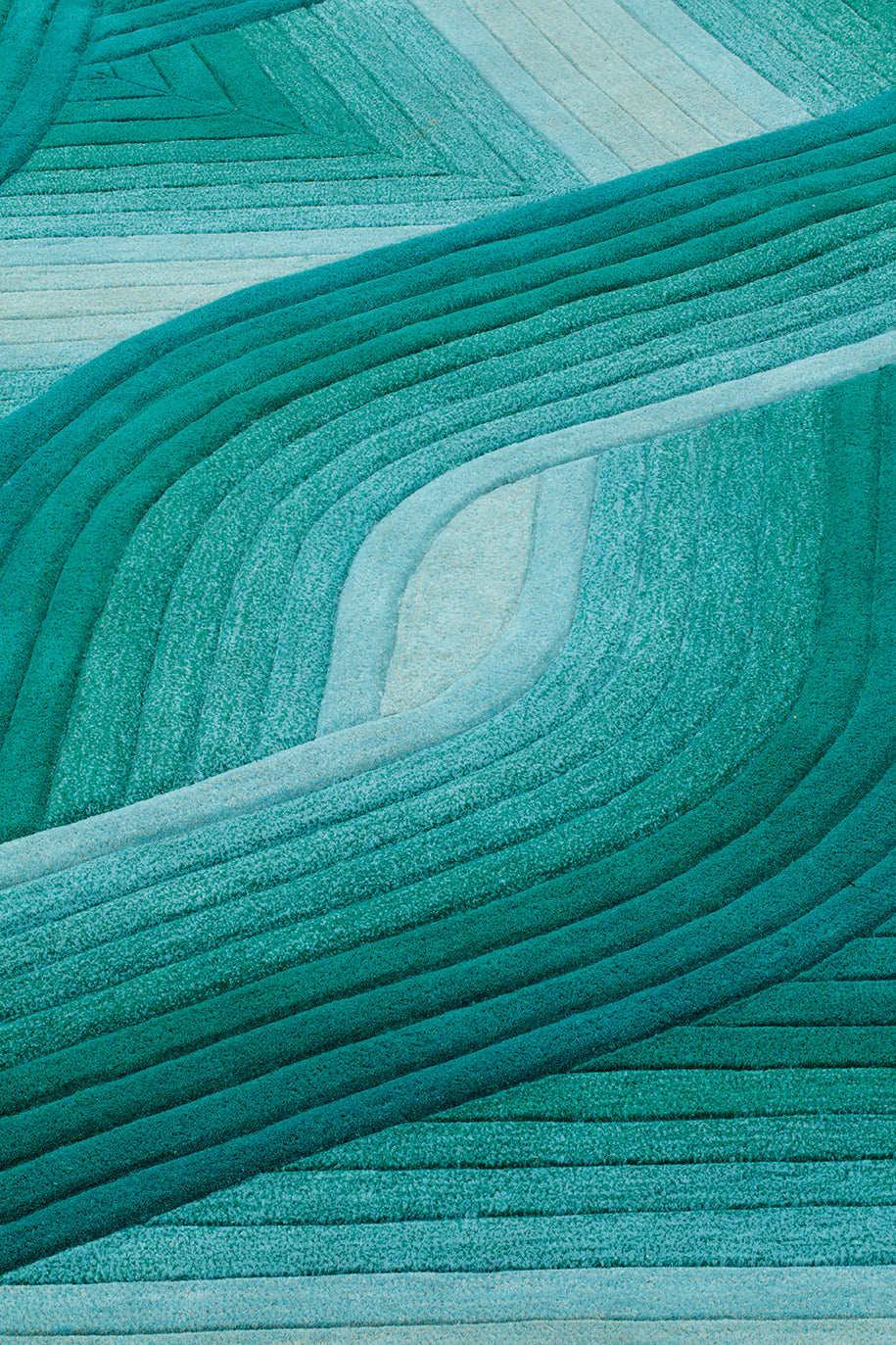 Designer Flow Line Rug
