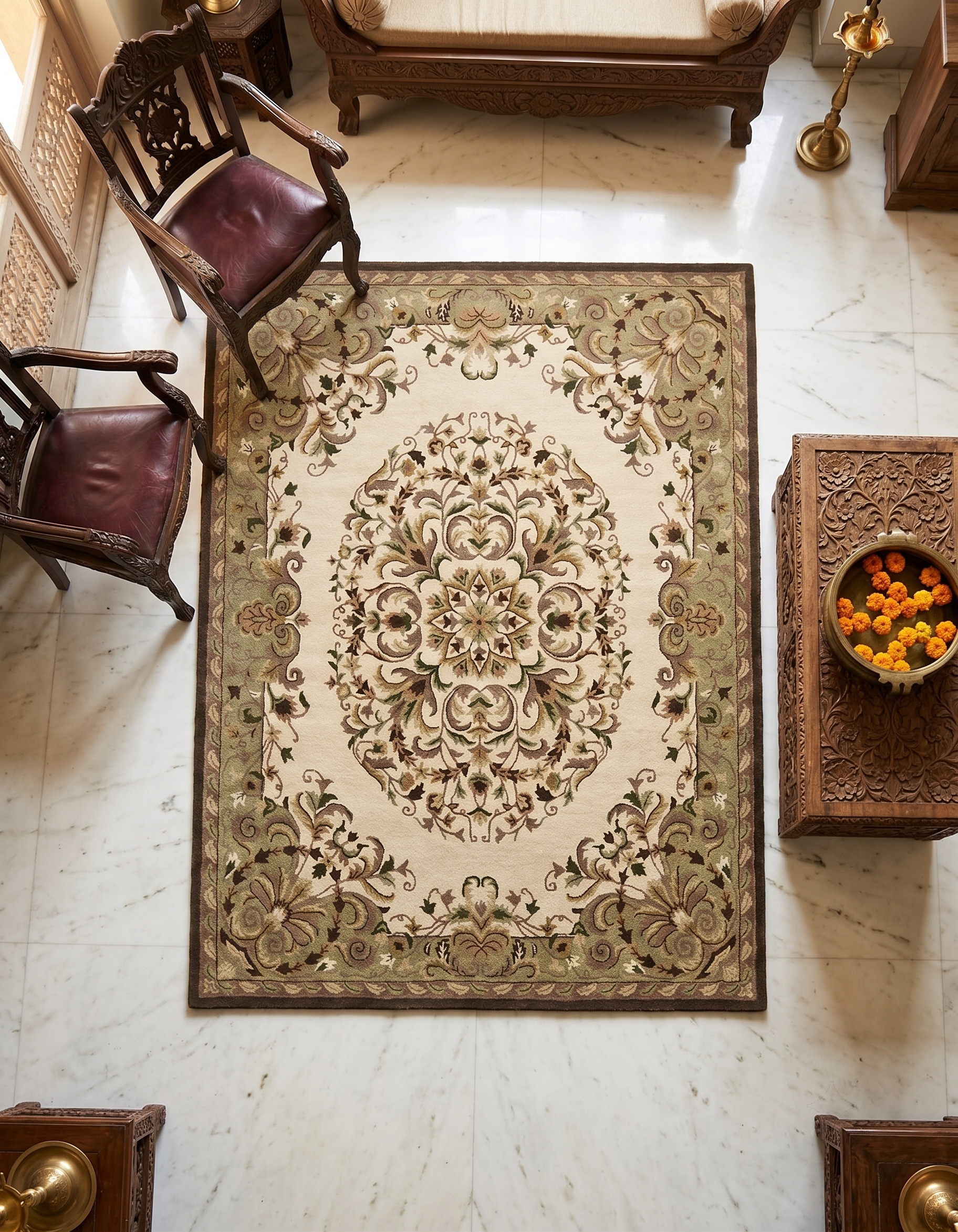 Ivory Baroque Medallion Wool Rug