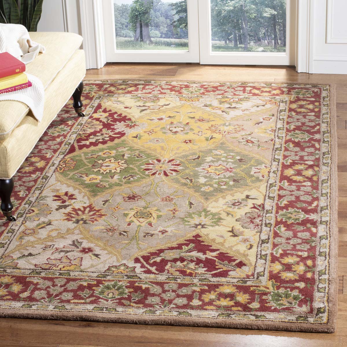 Vintage Floral Border Area Rug