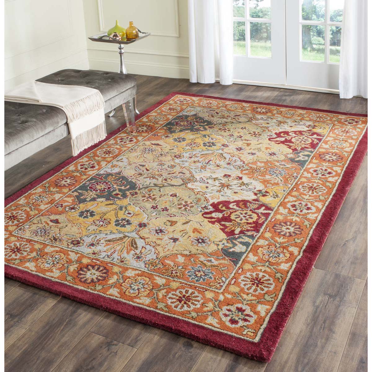 Elegant Heritage Design Persian Rug