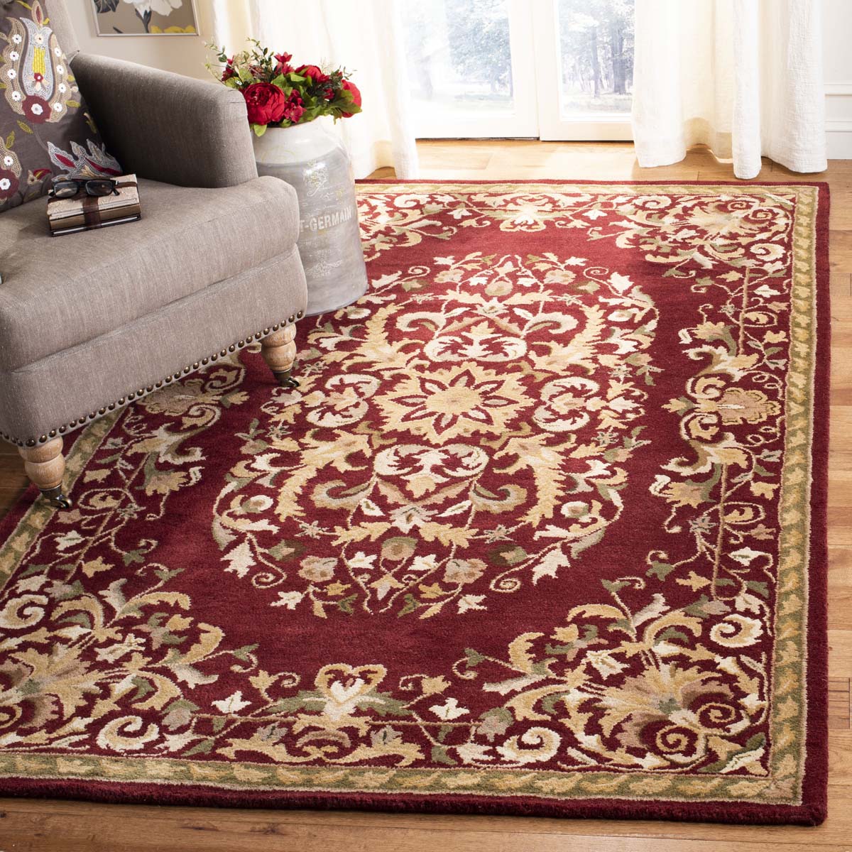 Elegant Scrollwork Parsian Rug