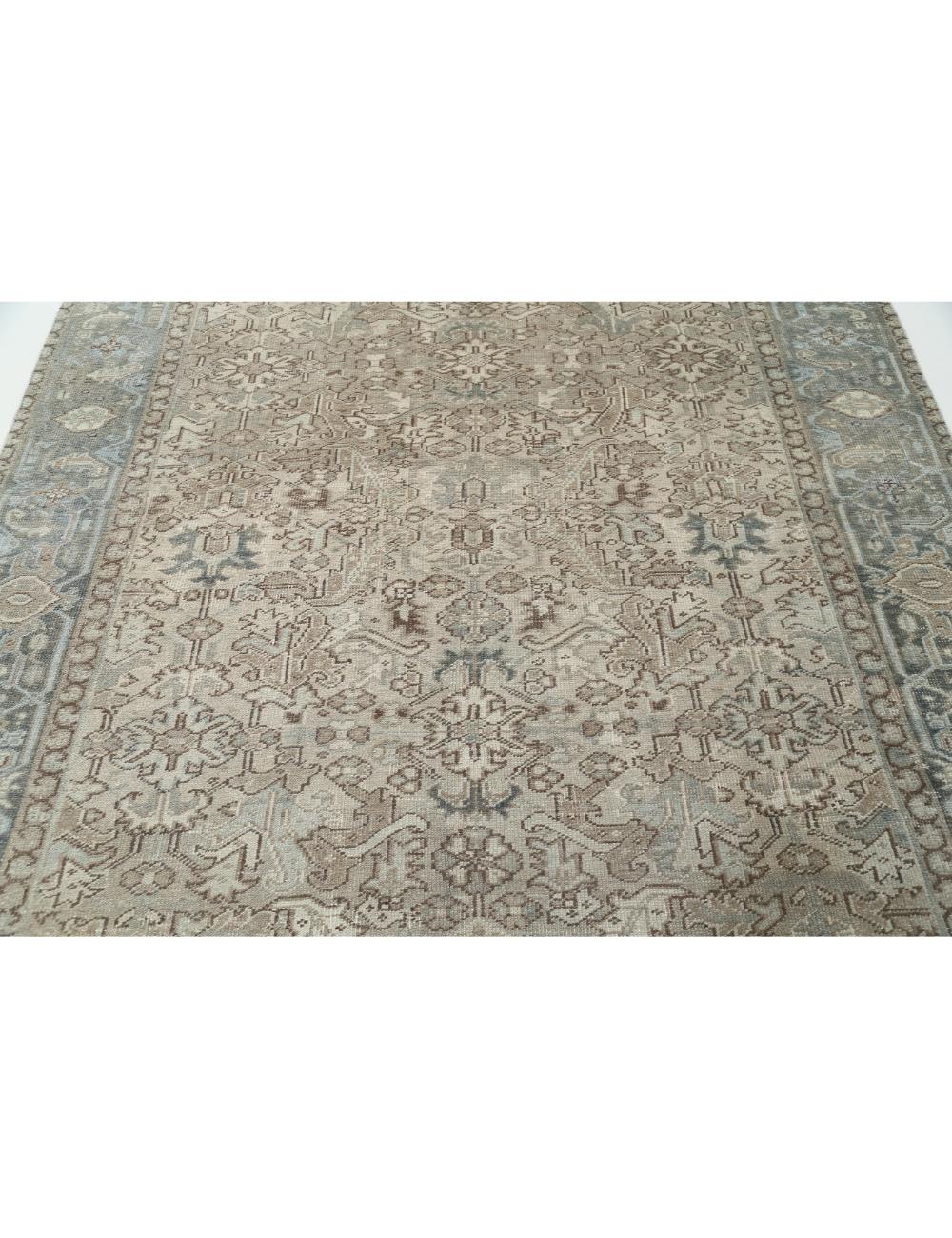 Hand-Knotted Heirloom Serapi Wool Rug