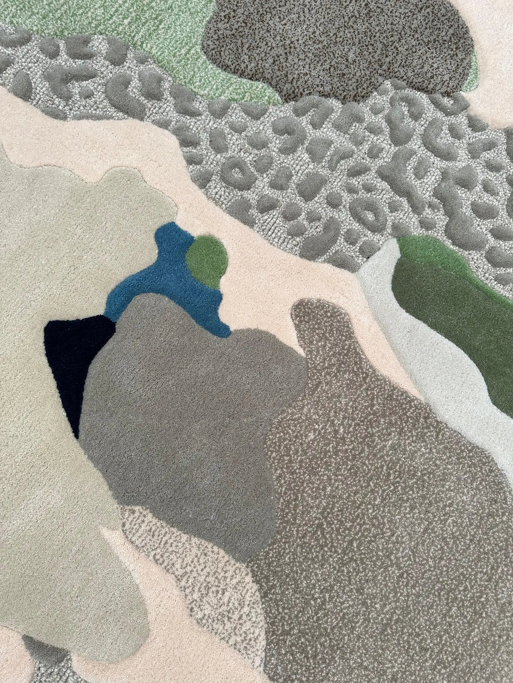 Organic Neutral Flow Premium Designer Rug