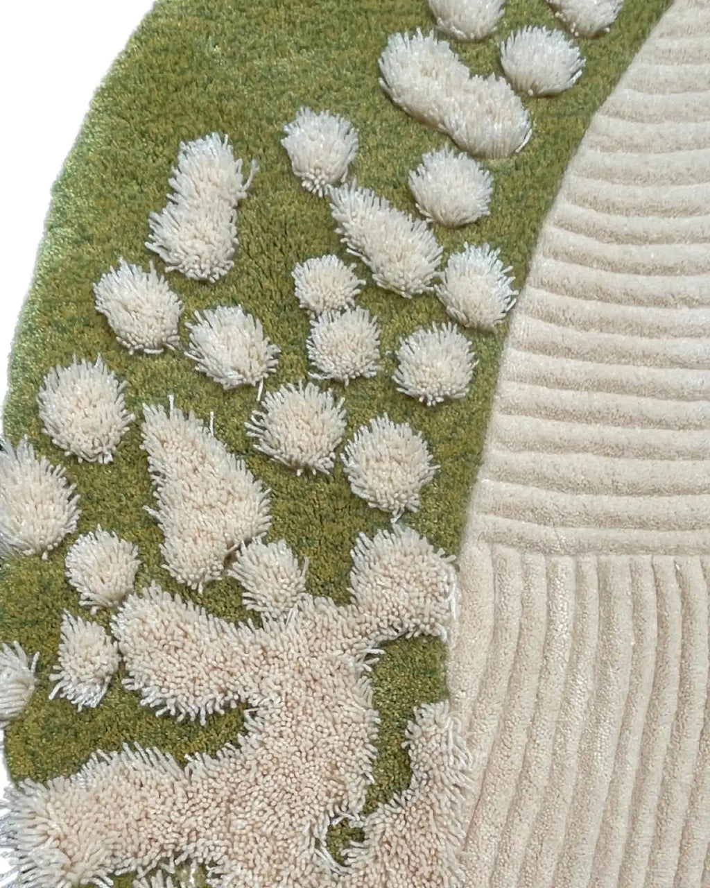 Irregular Organic Halo Minimal Rug