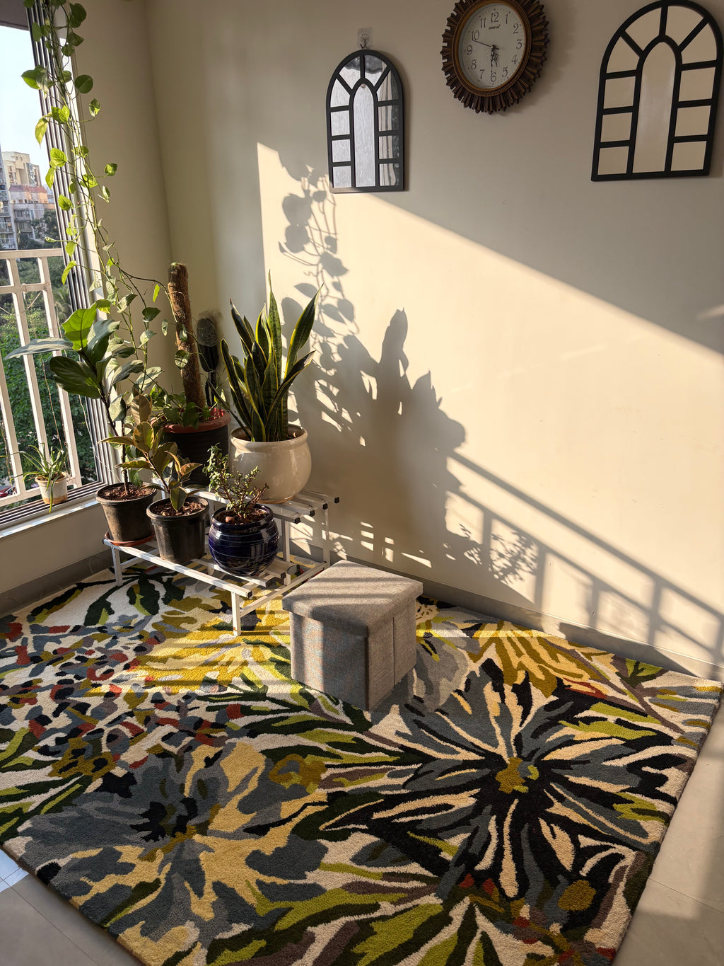 Hand Tufted Floral Wool Rug