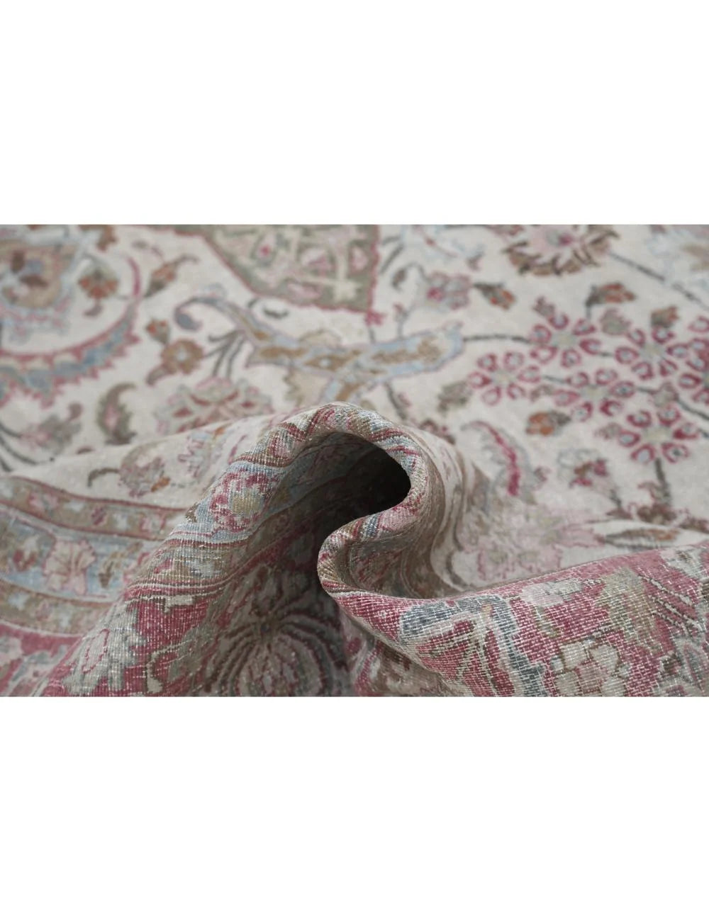 Hand-Knotted Imperial Rosette Wool Rug