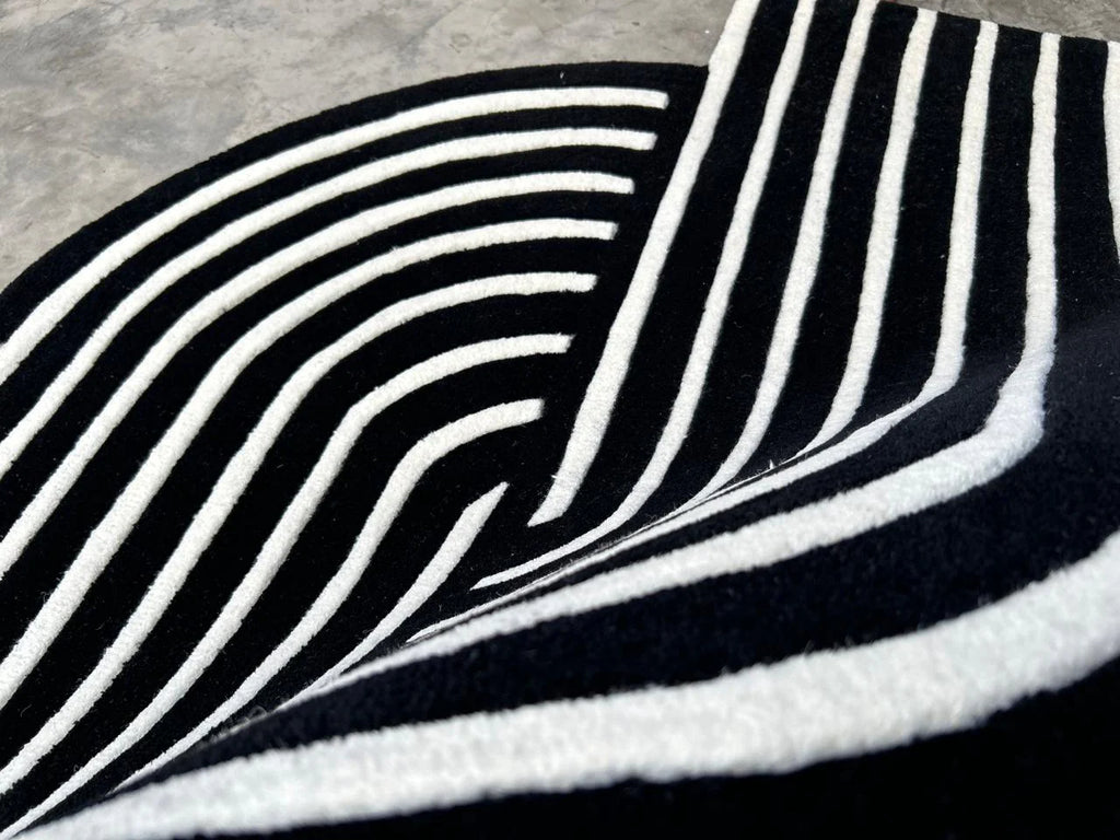 Antique Monochrome Geometric Pattern Rug