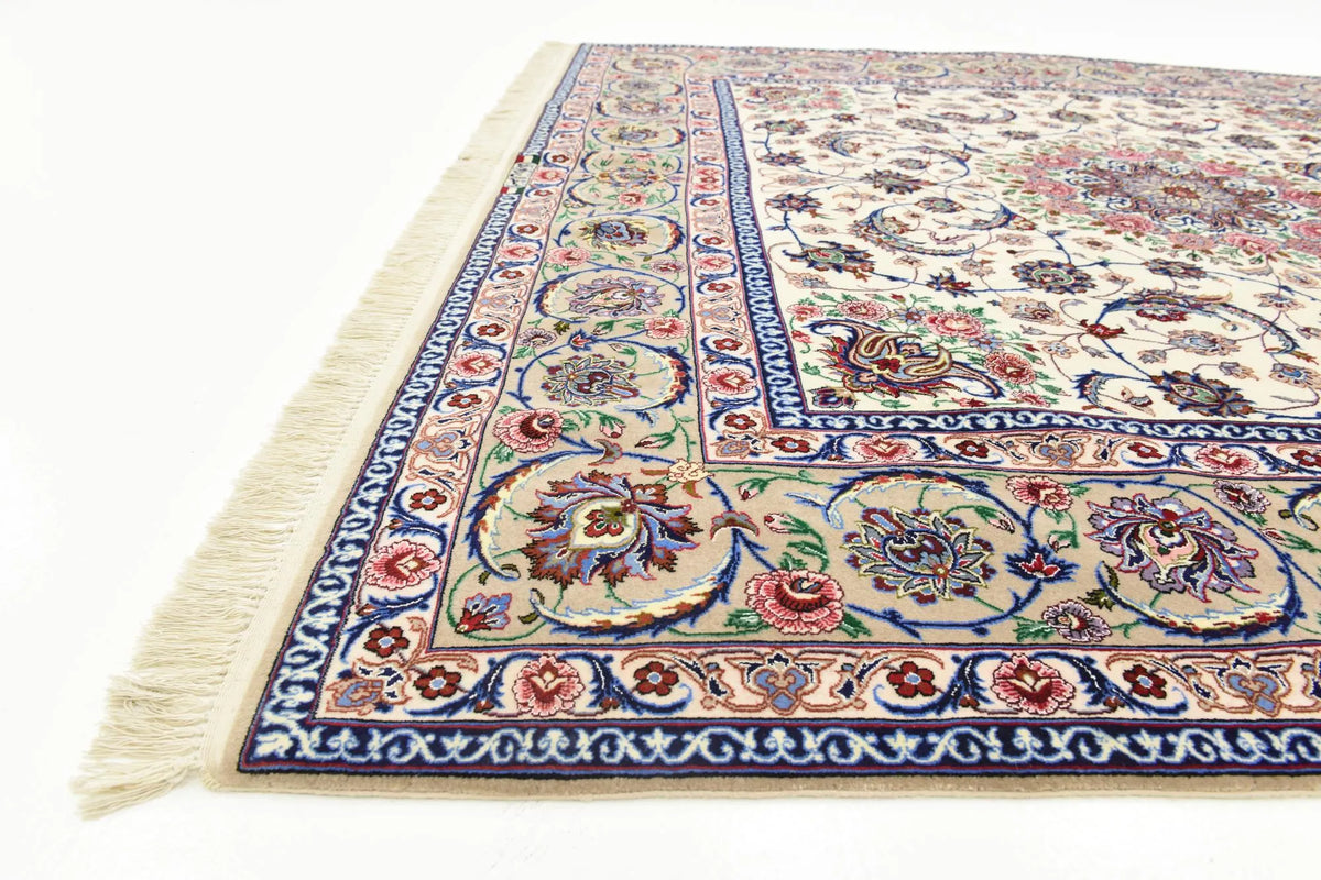 Signature Isfahan Ivory Rosette Wool Rug