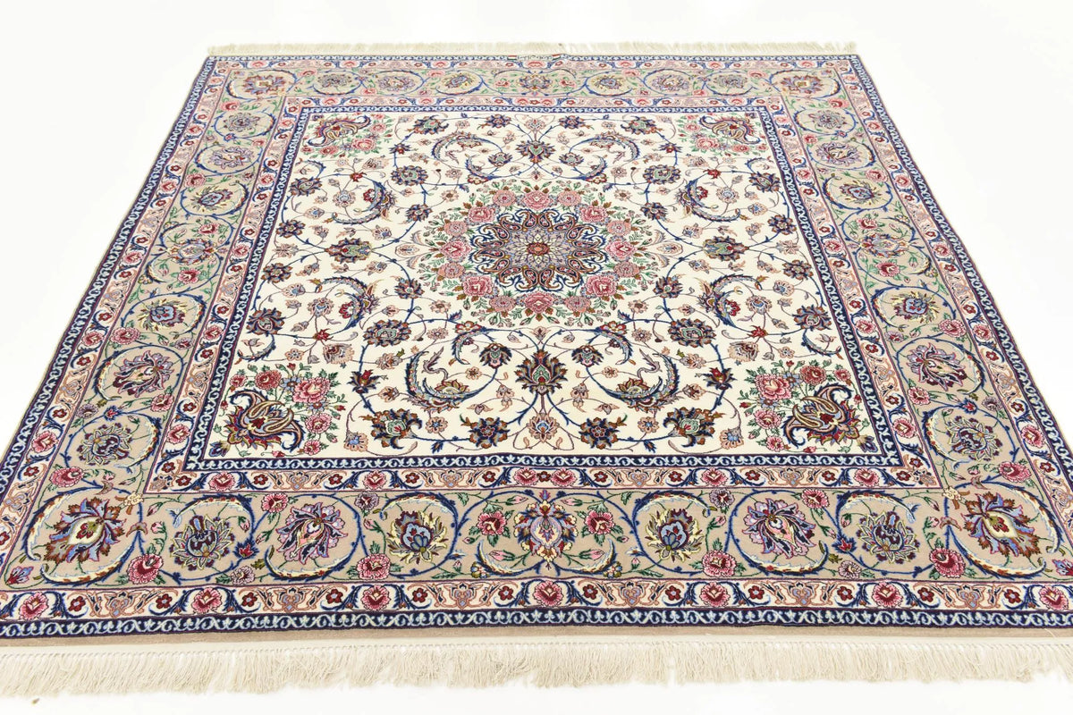 Signature Isfahan Ivory Rosette Wool Rug