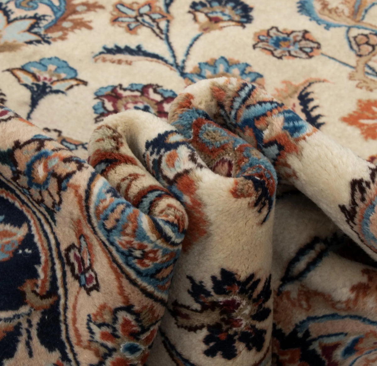 Heritage Nain Floral All-Over Wool Rug