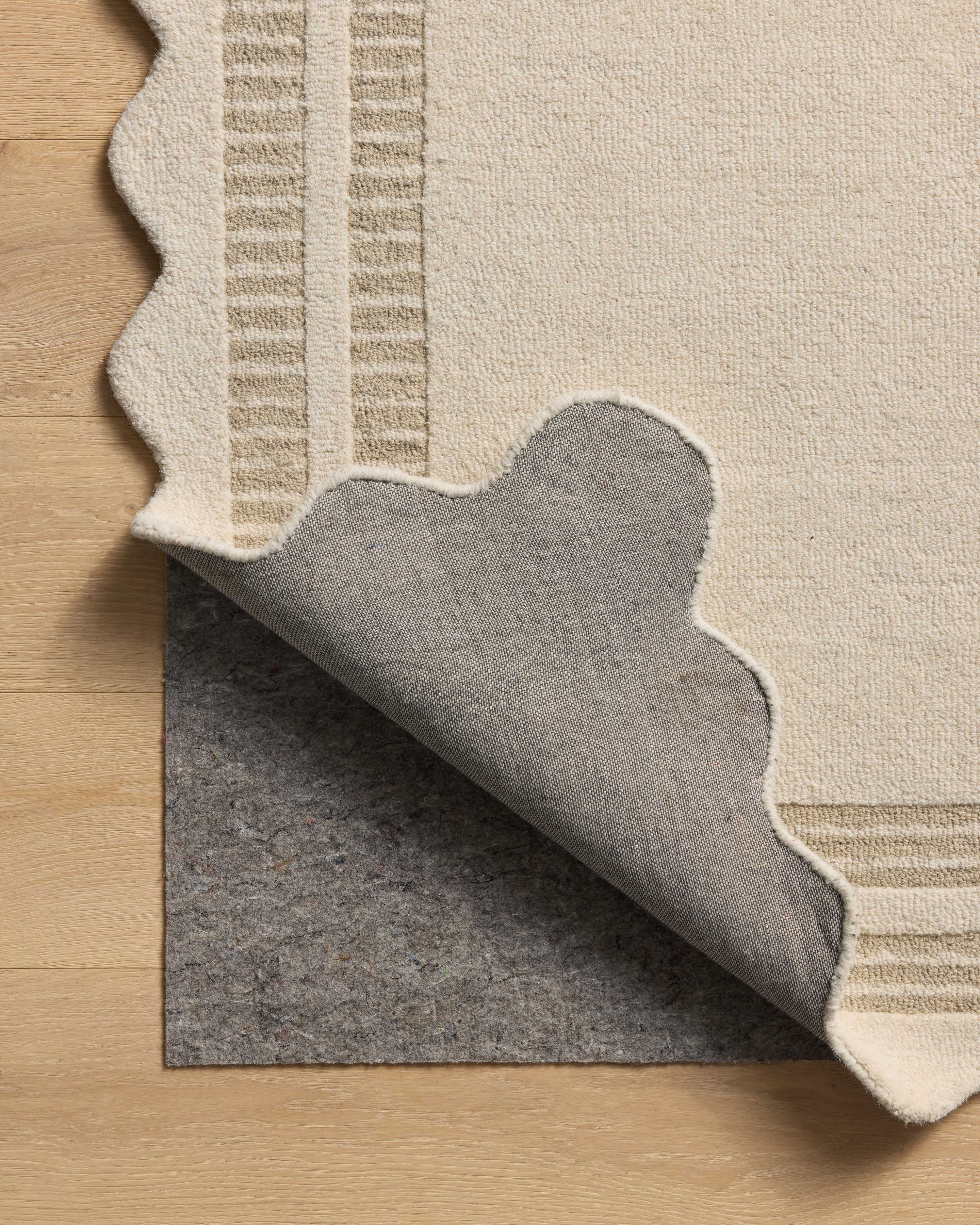 Beige Élysian Scallop Wool Rug