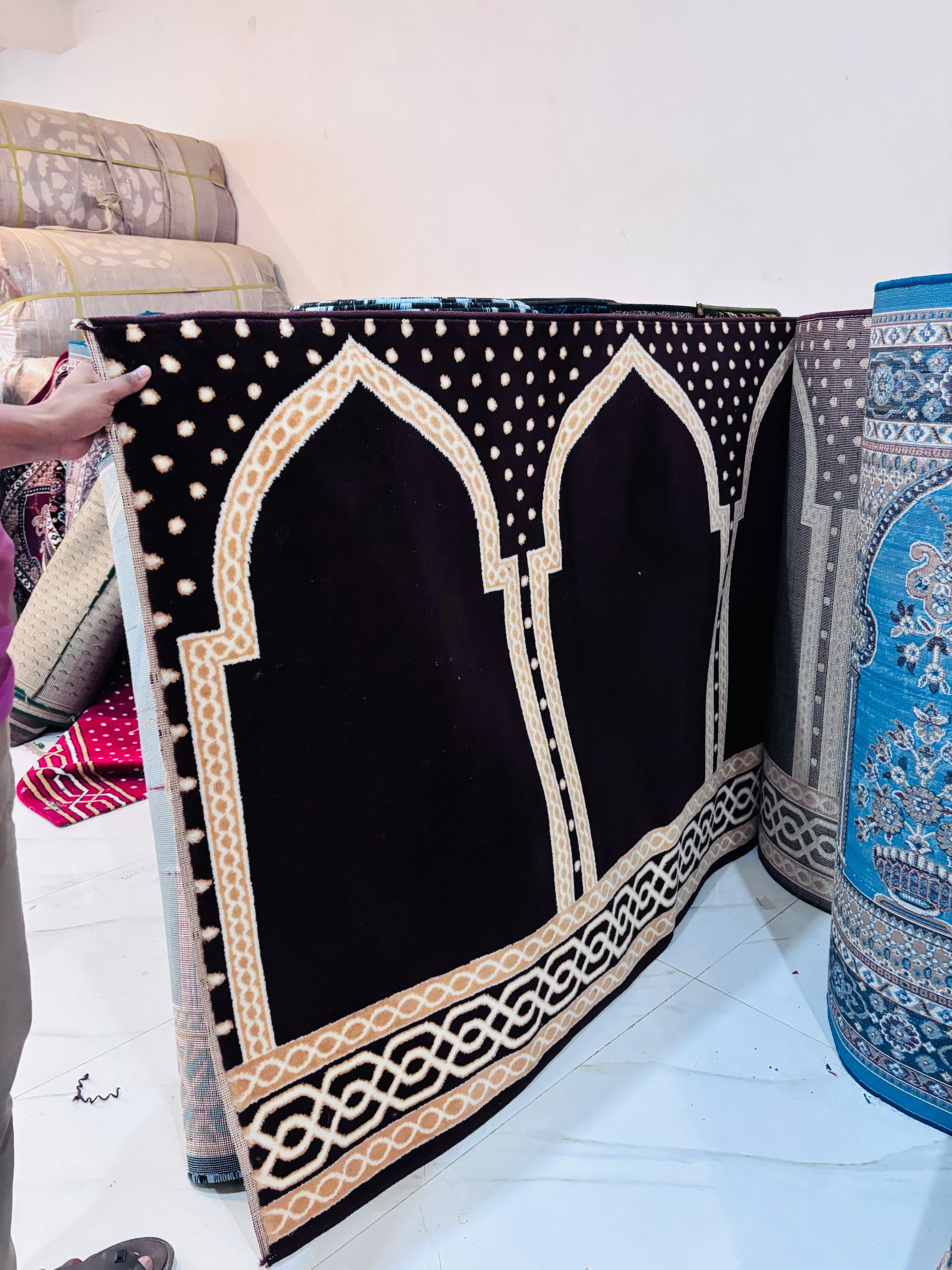 Prayer Hall Carpet Roll – Islamic Namaz Flooring Rug