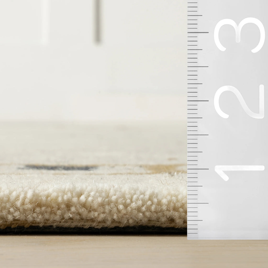 Soft Ivory Modern Rug for Luxury Interior Décor