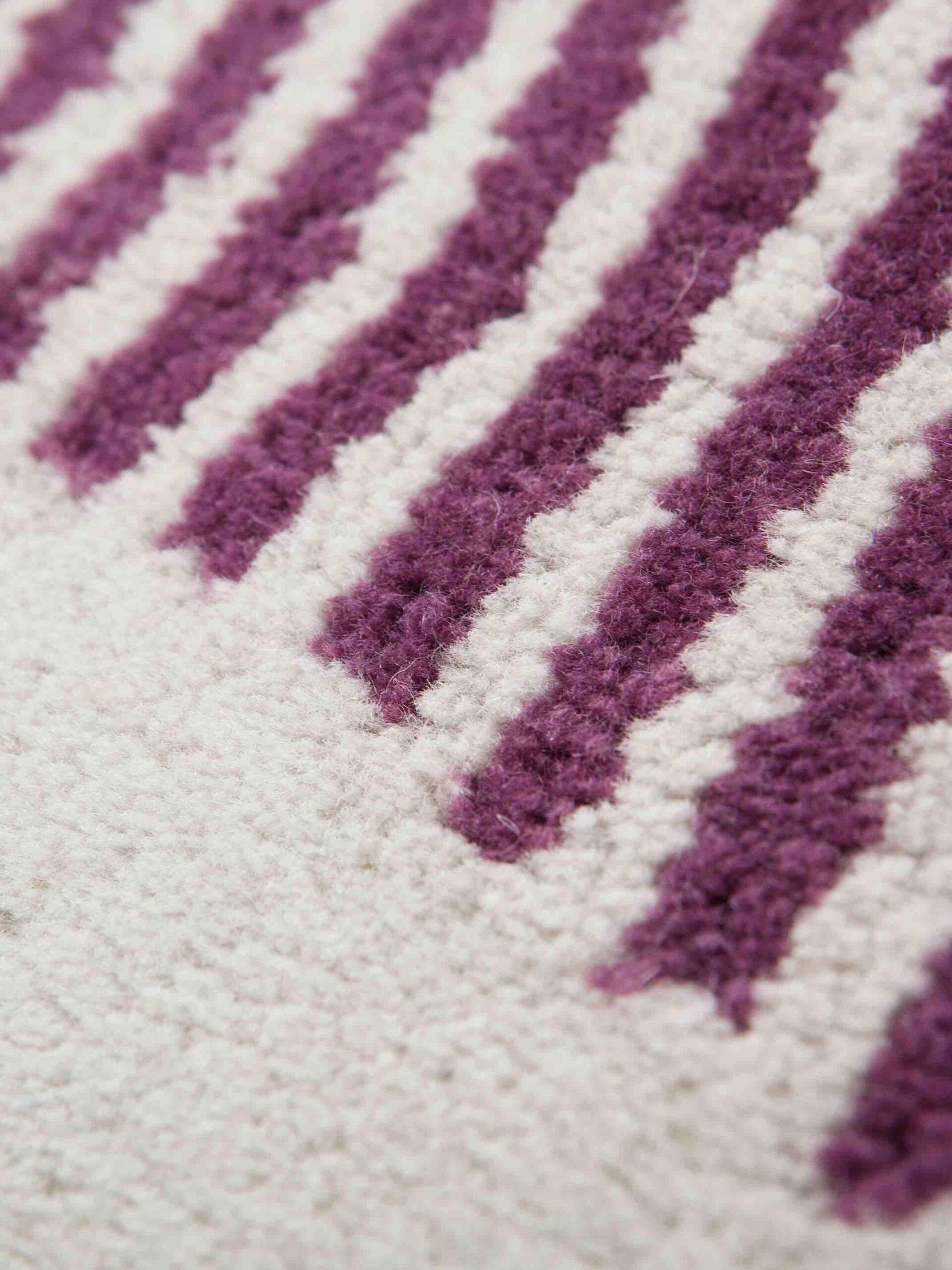 Plum & Ivory Hand-Tufted Wool Art Rug