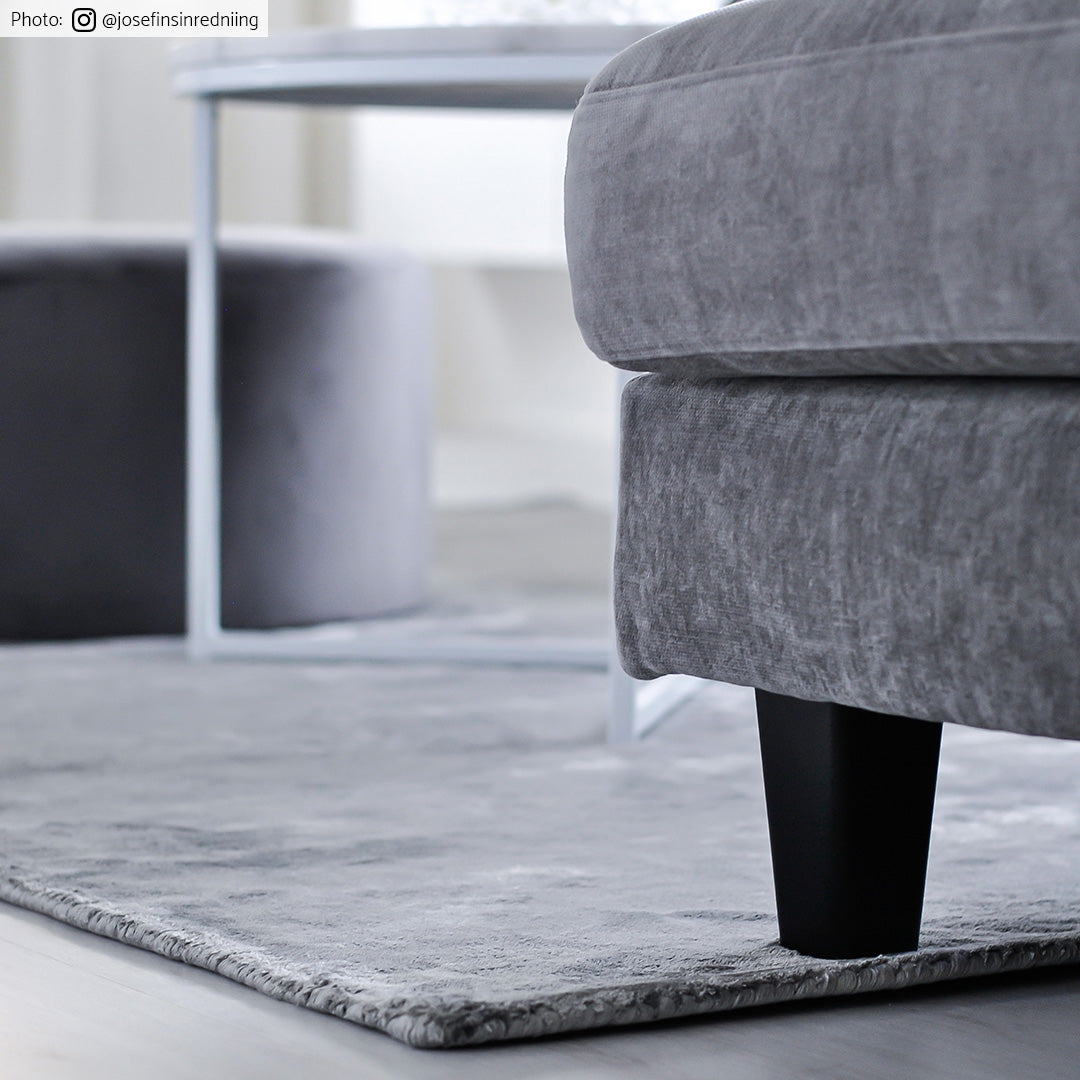 Modern Distressed Silver Grey Bamboo Silk Rug for Living Room