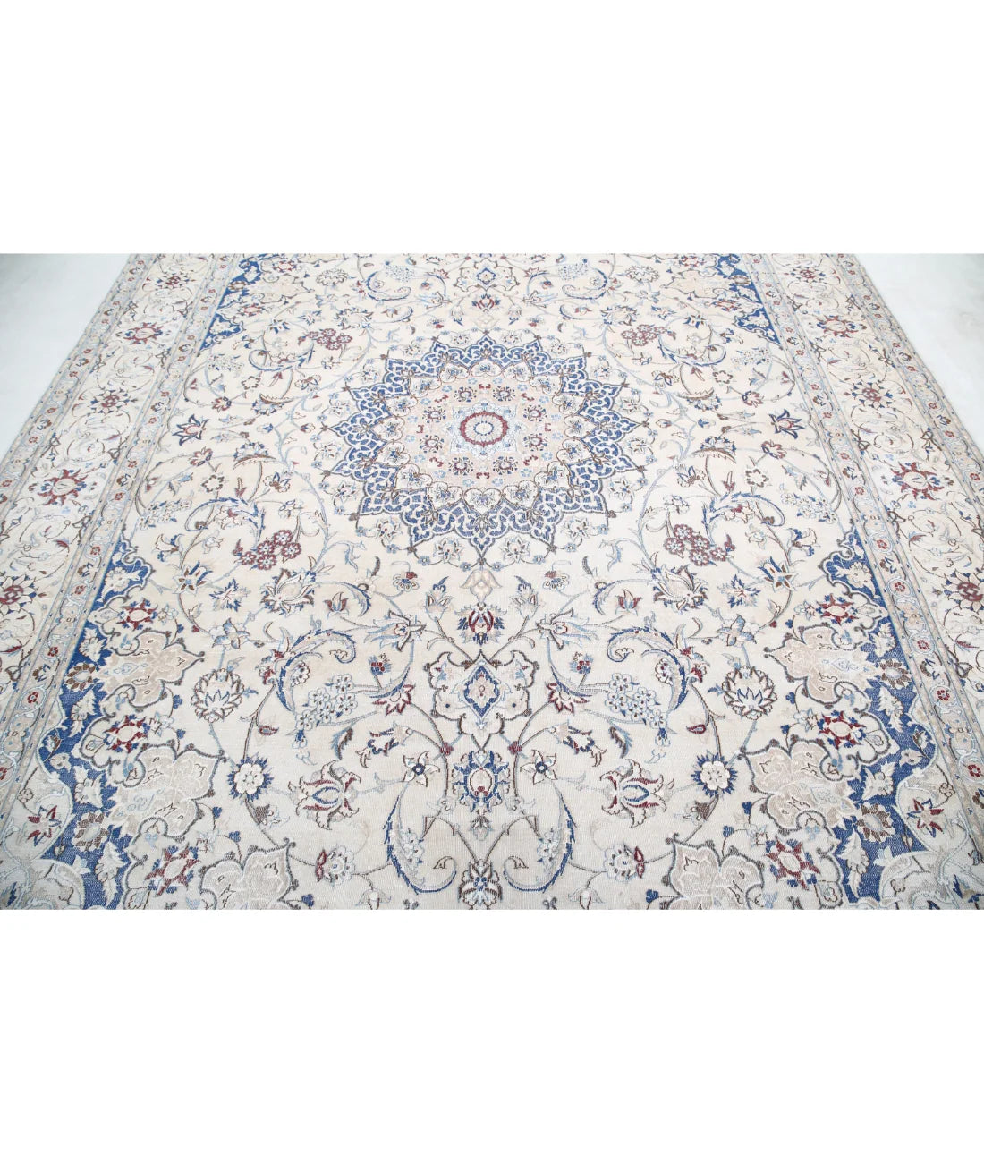 Hand-Knotted Persian Medallion Wool & Silk Inlay Luxury Rug
