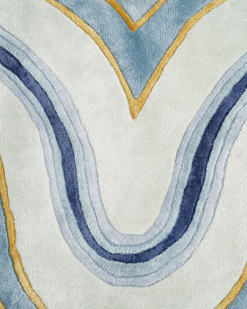 Elysian Scalloped Wave Wool Rug